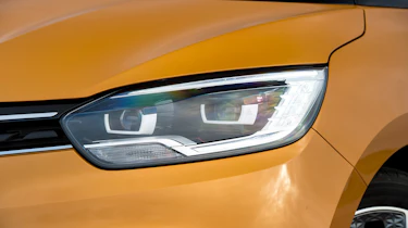 Renault Scenic - front light