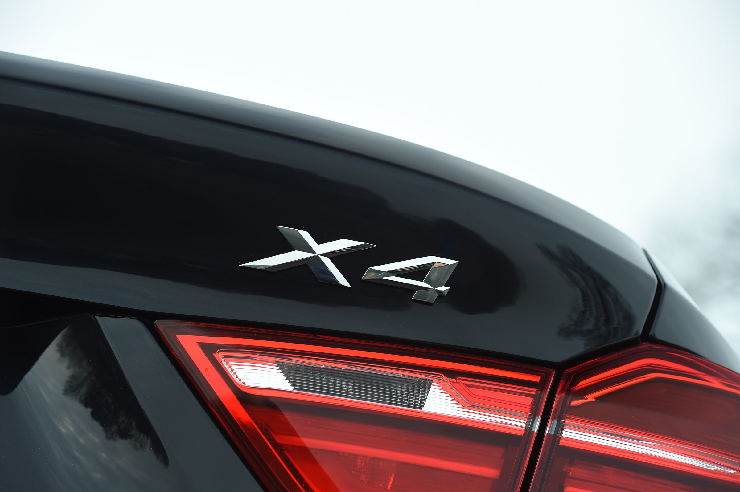 BMW X4 - rear badge