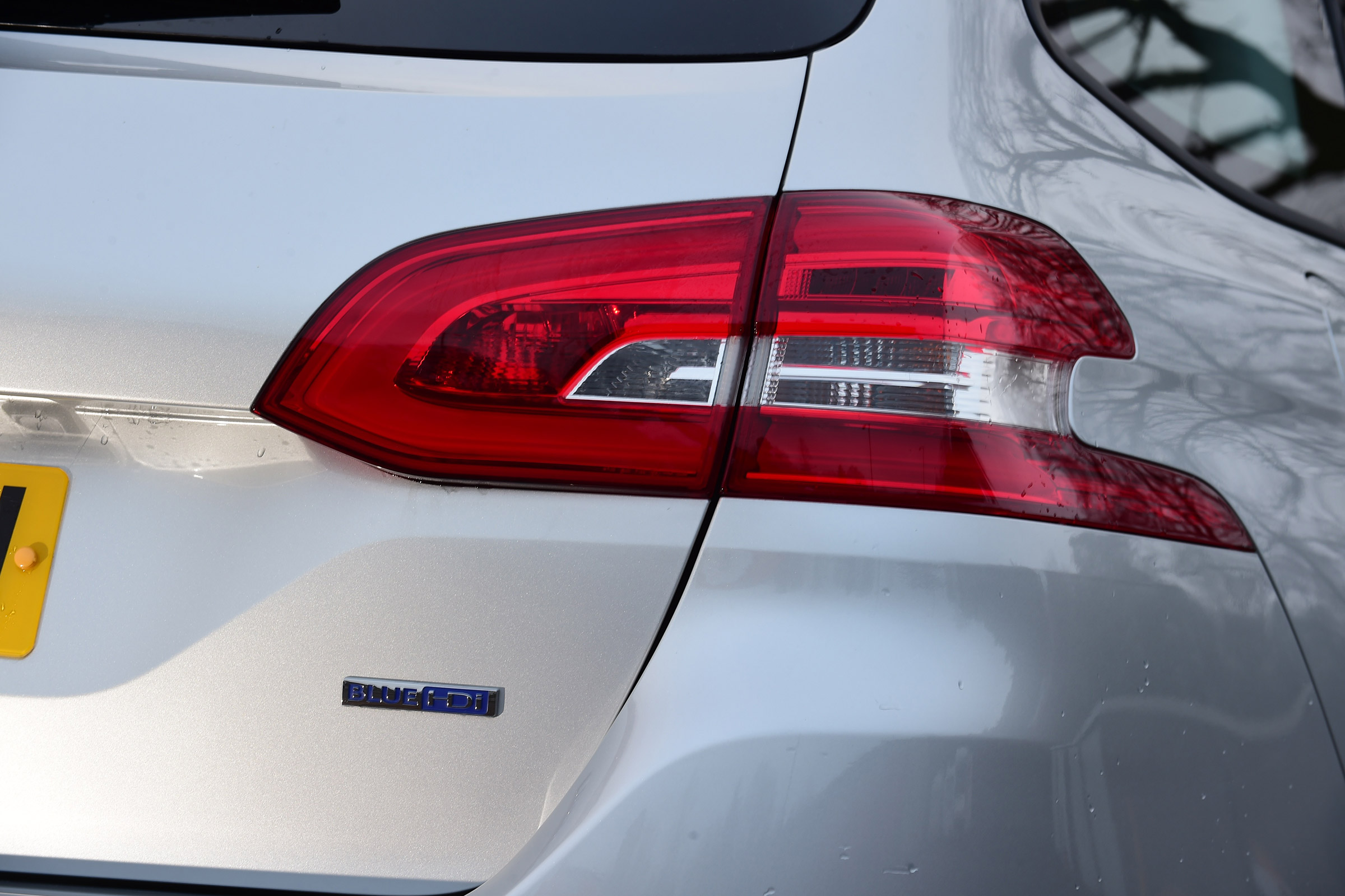 Peugeot 308 SW - rear detail