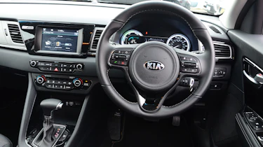 Kia Niro long-term - dash
