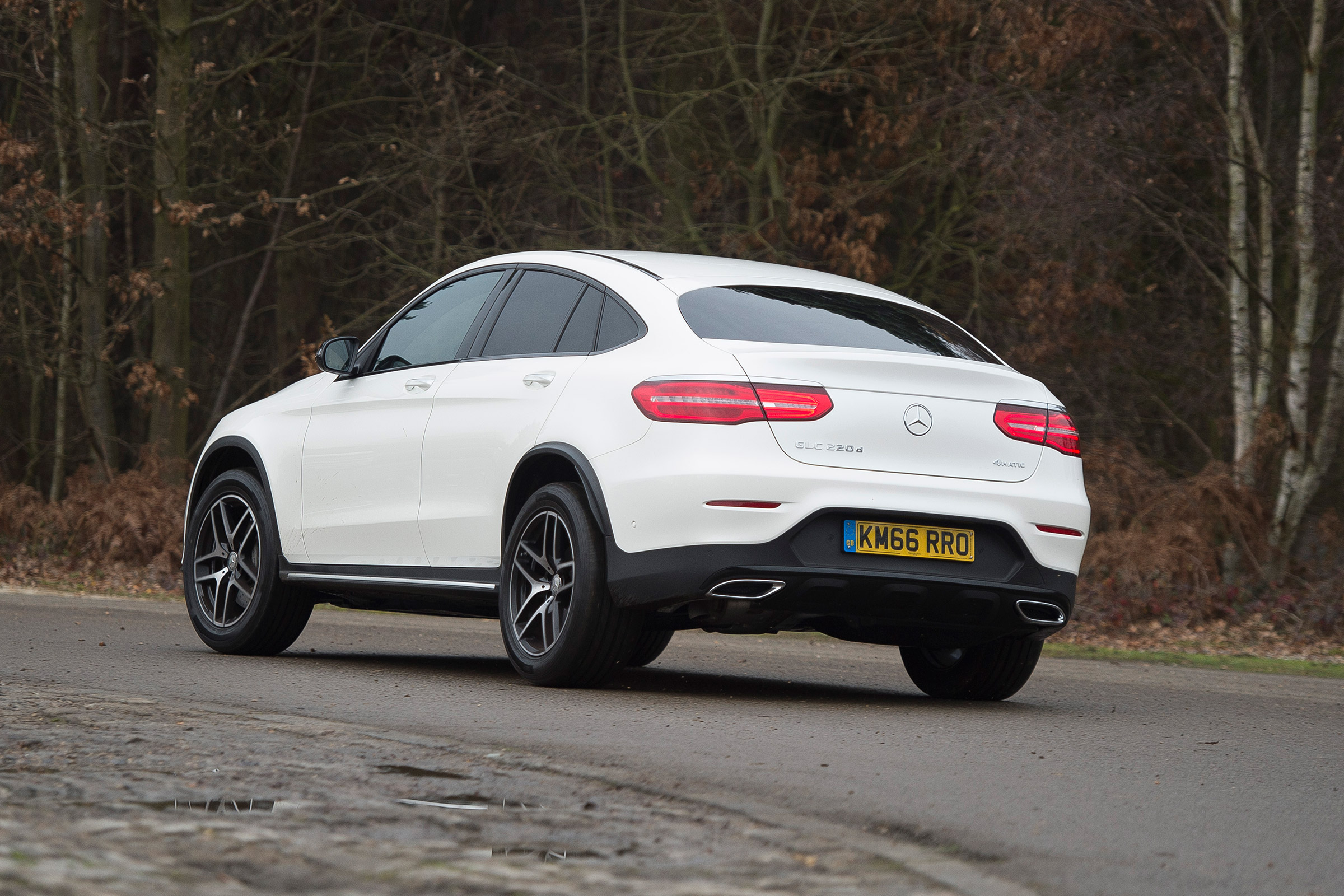 Mercedes GLC Coupe - rear cornering