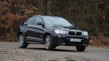 BMW X4 - front cornering