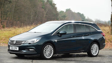 Vauxhall Astra ST - front static