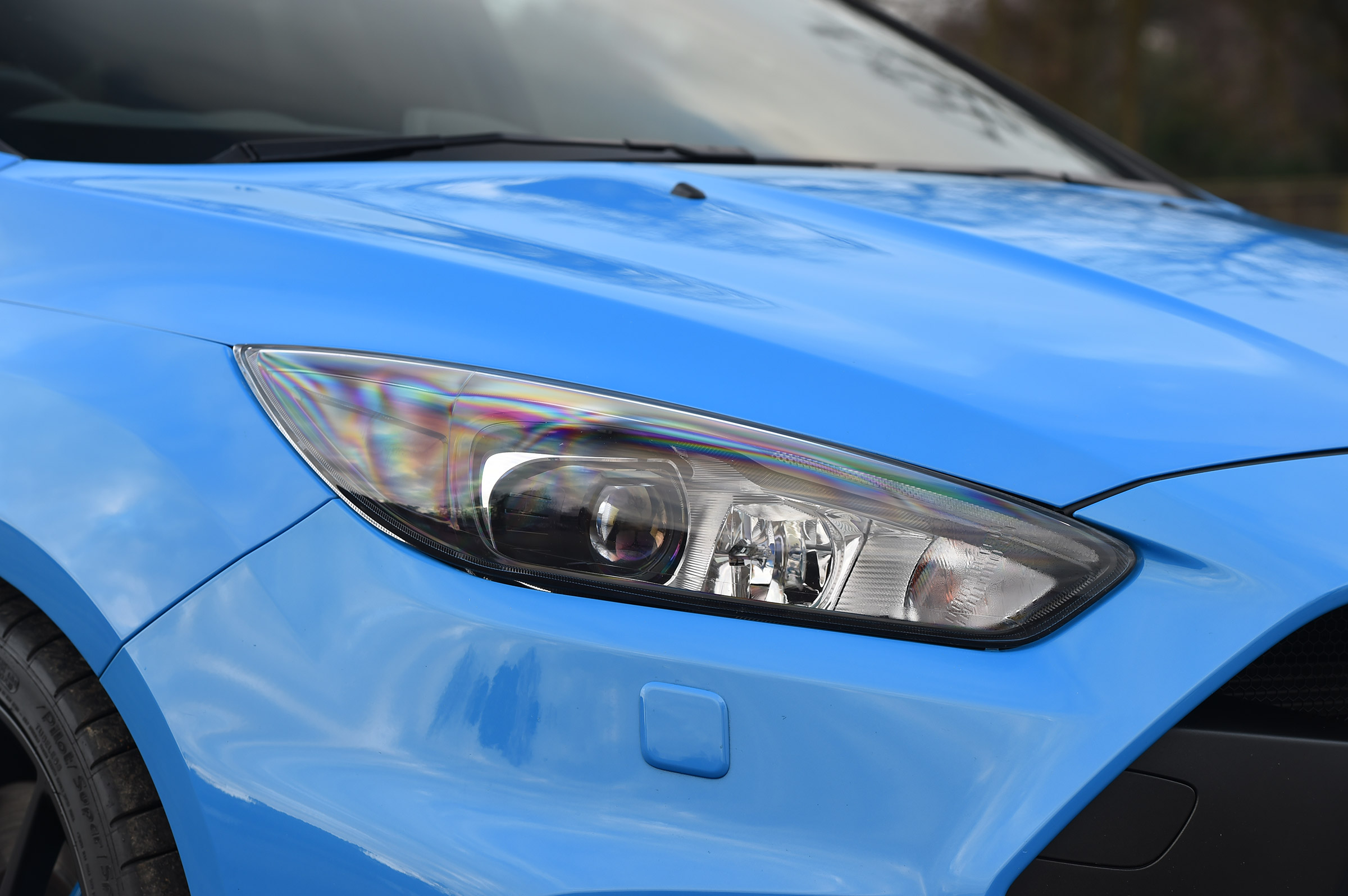 Ford Focus RS Mountune - front light detail