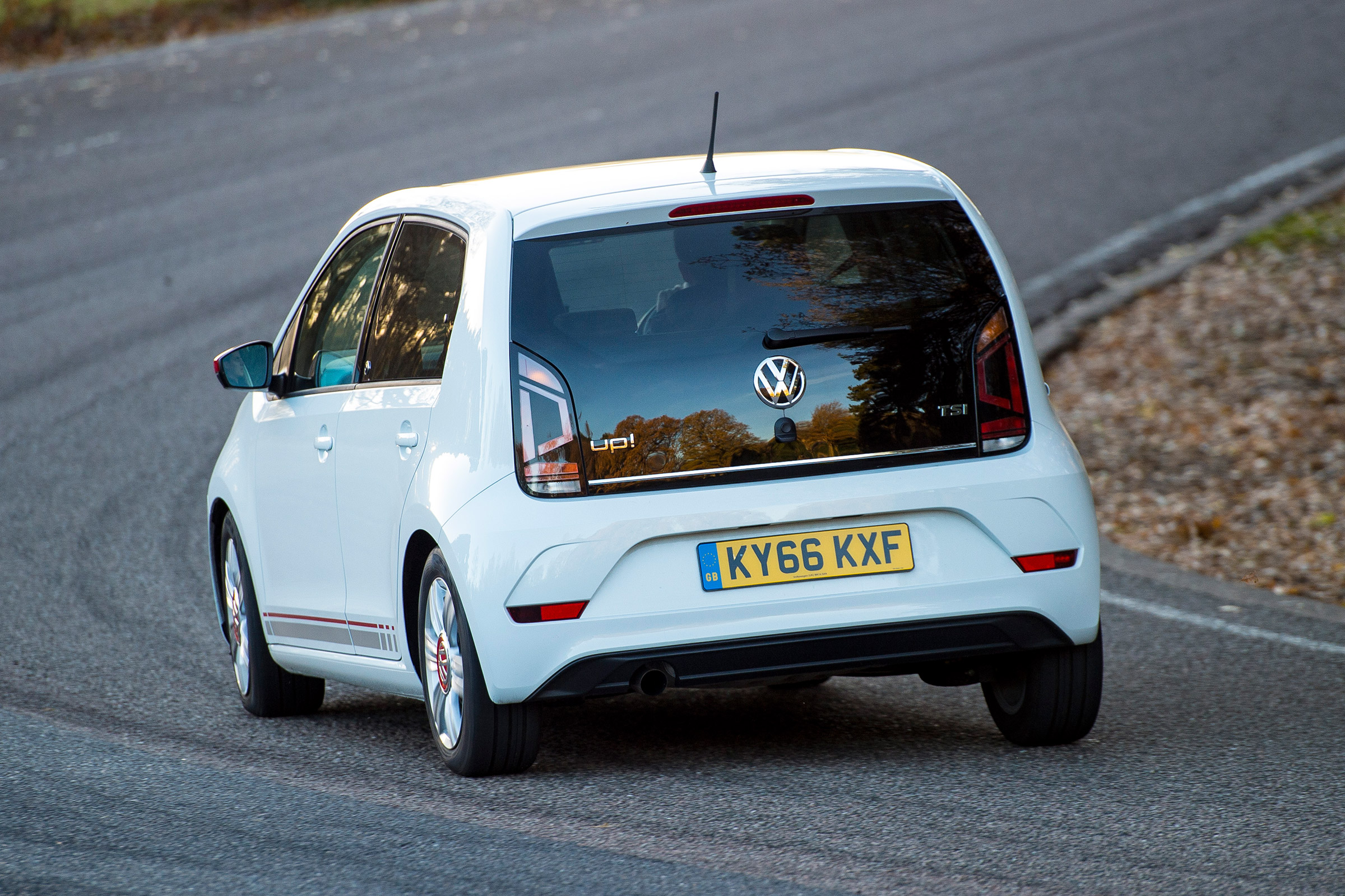 Volkswagen up! 1.0 TSI petrol - rear cornering
