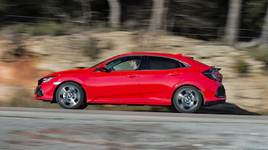 Honda Civic 2017 red - side tracking