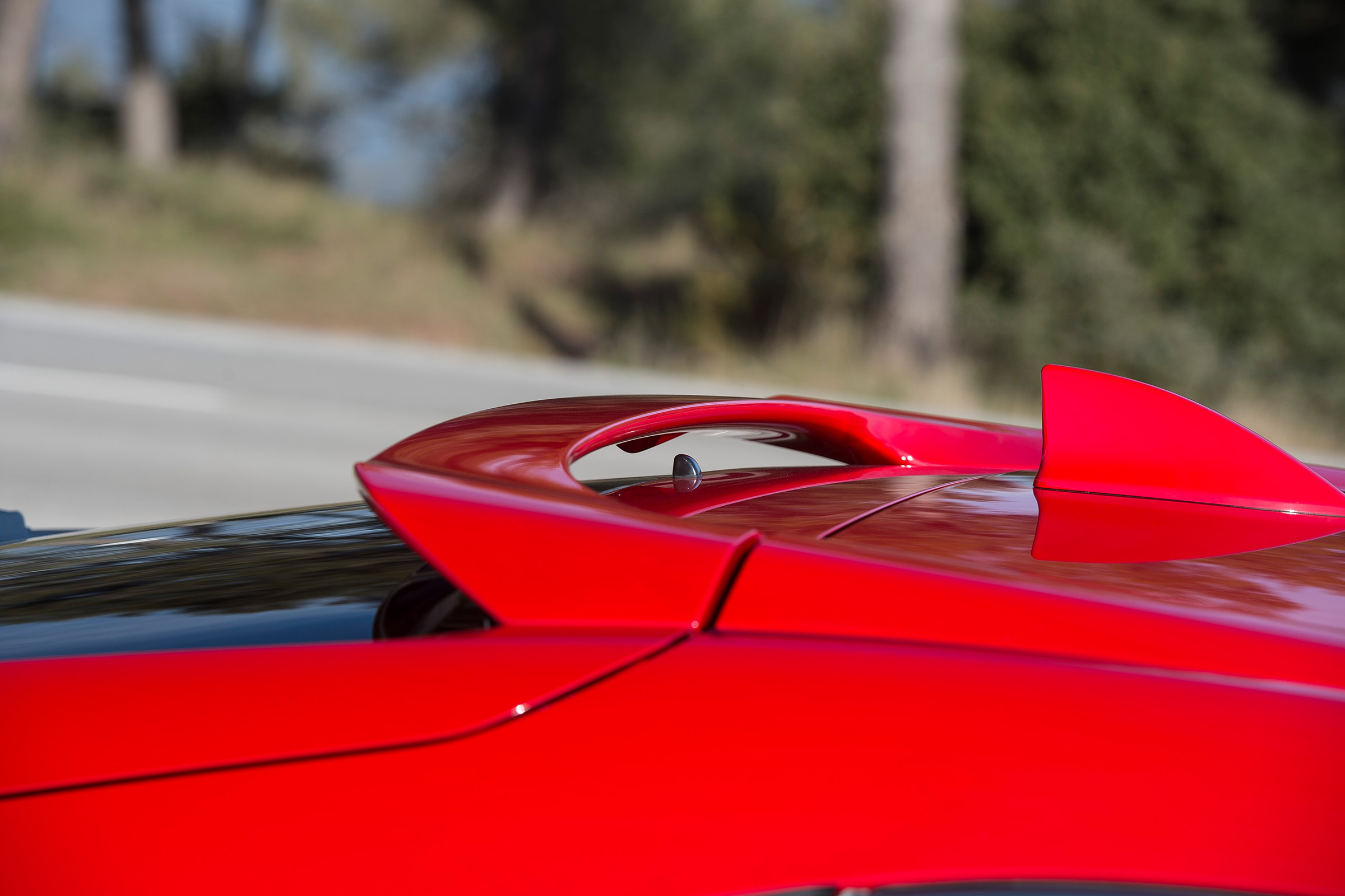 Honda Civic 2017 red - spoiler