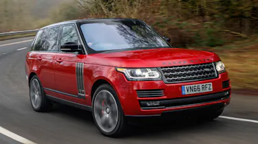 Range Rover SVAutobiography Dynamic 2017 - front cornering