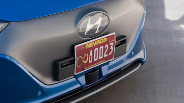 Hyundai Ioniq autonomous - numberplate