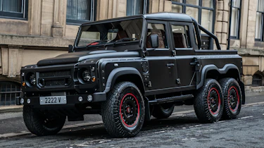 Kahn Land Rover Defender Flying Huntsman - front quarter