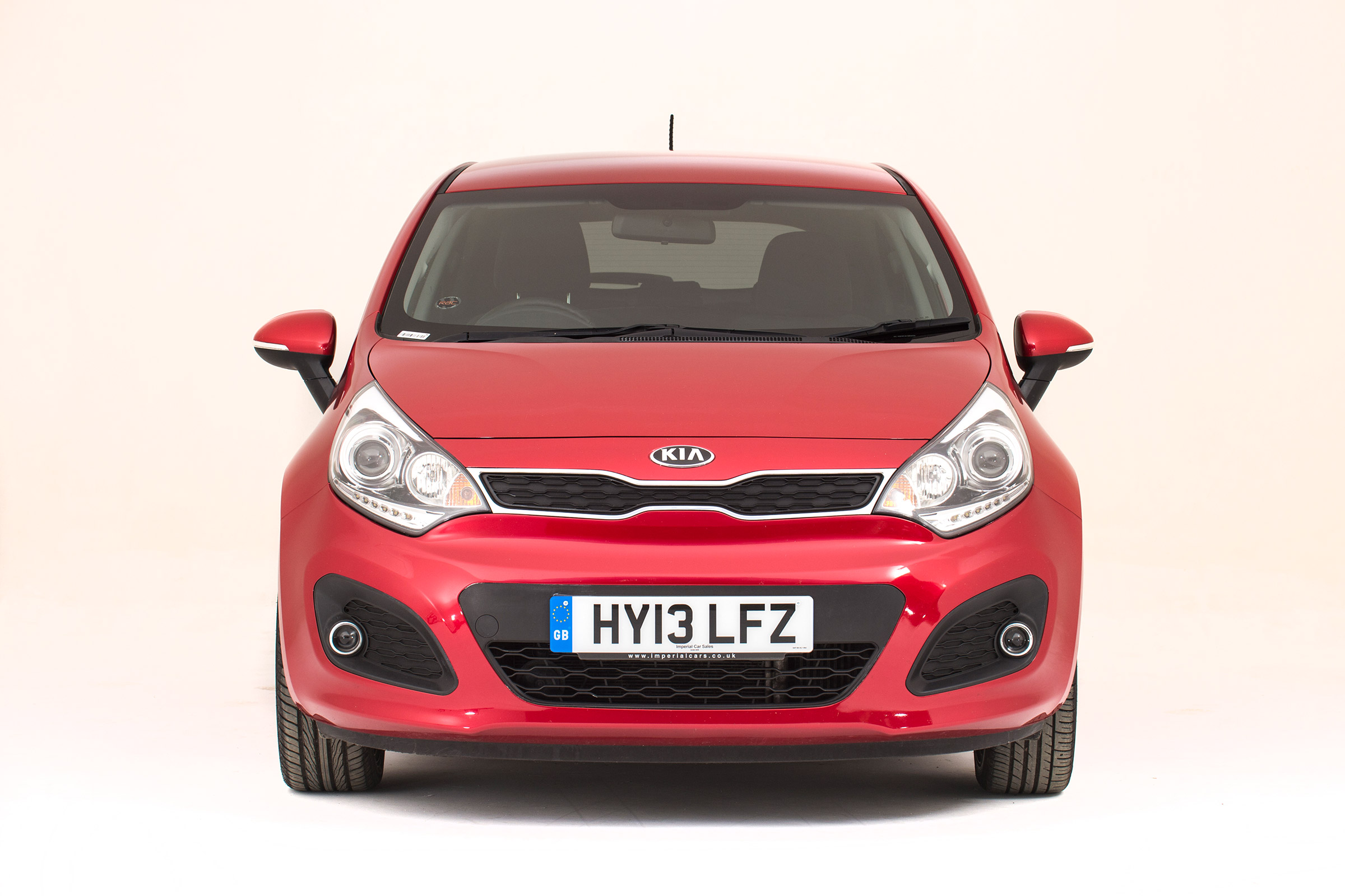Used Kia Rio - full front