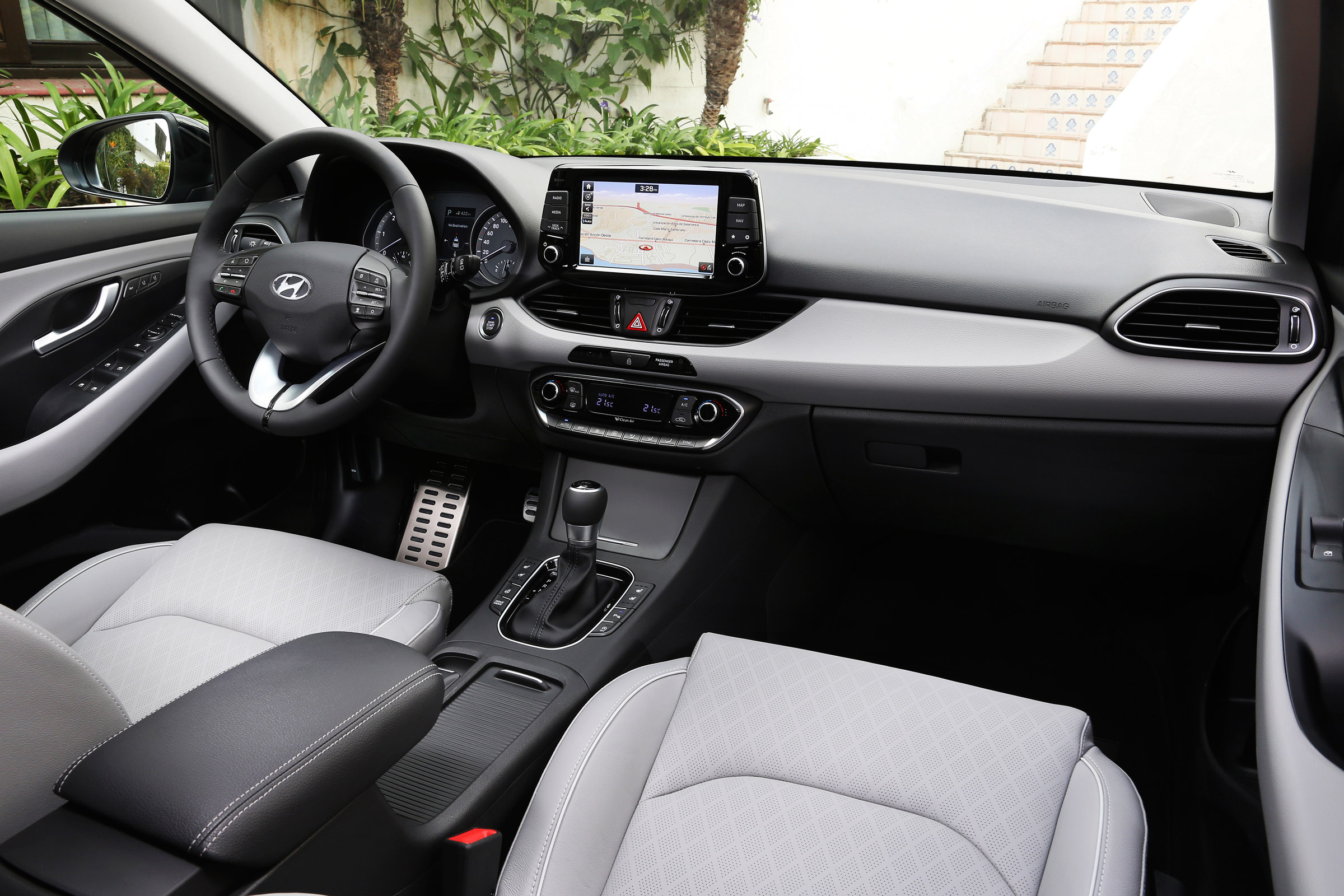 New Hyundai i30 2017 interior