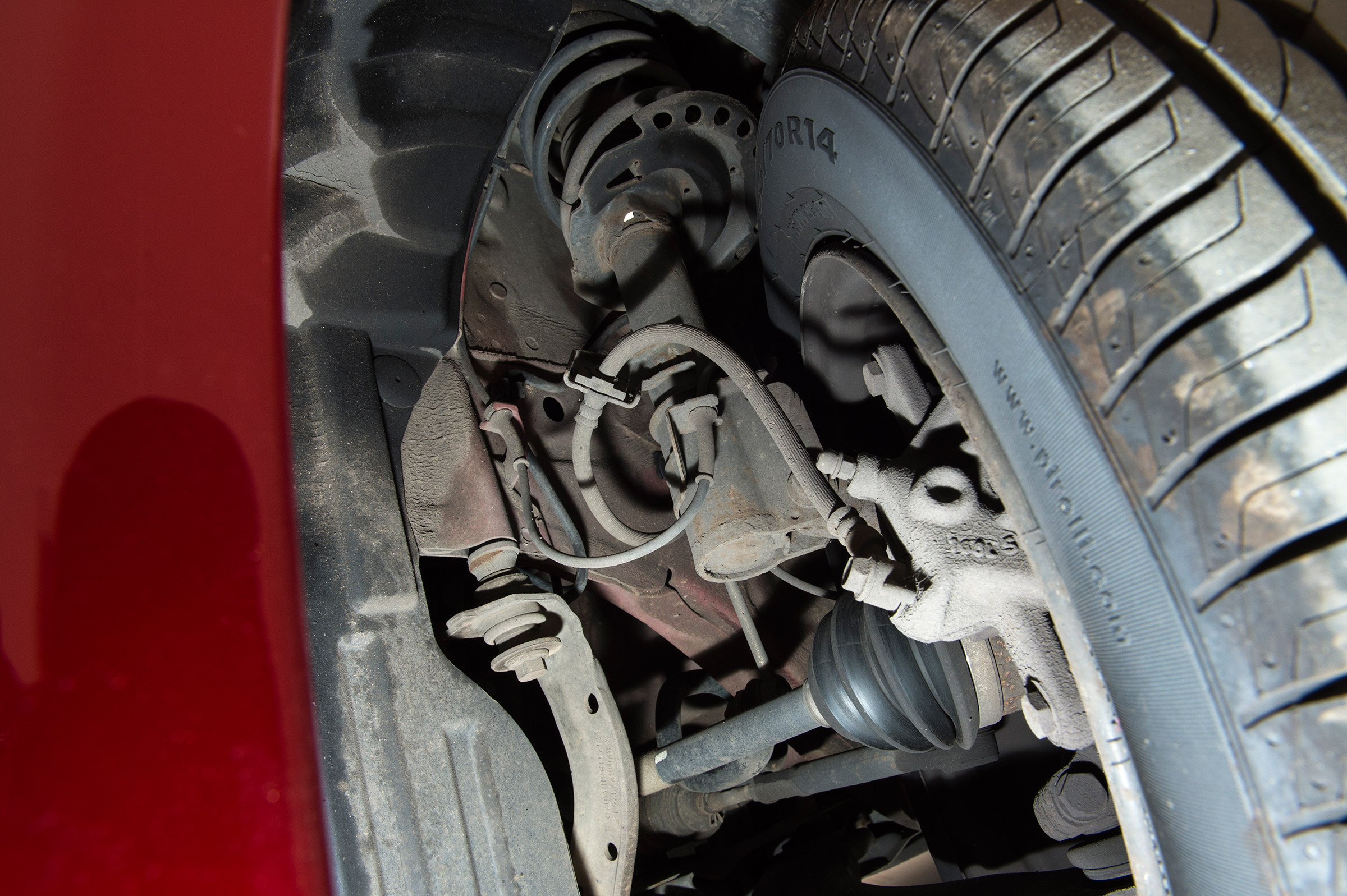 Used Nissan Micra - suspension