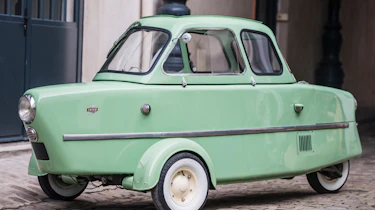 RM Sotheby's 2017 Paris auction - 1958 Inter 175A Berline