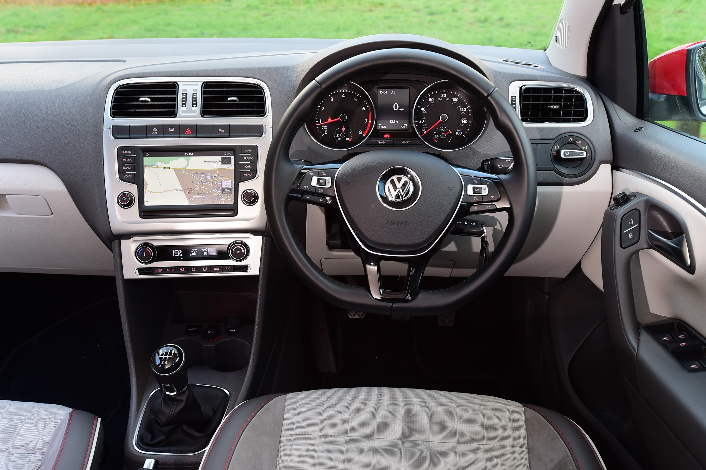 Volkswagen Polo - dash