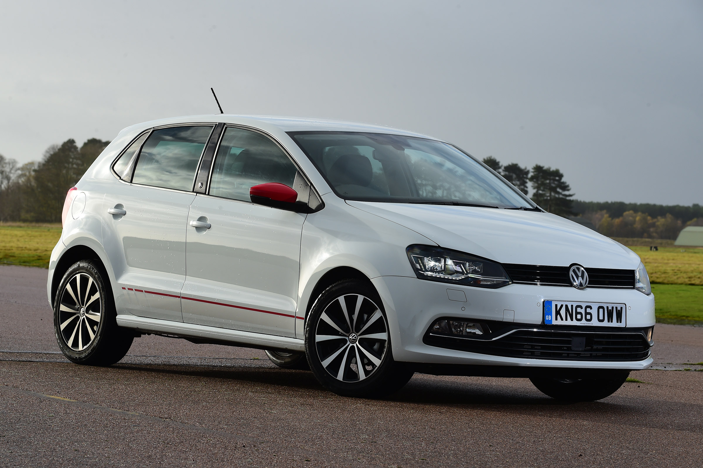 Volkswagen Polo - front static