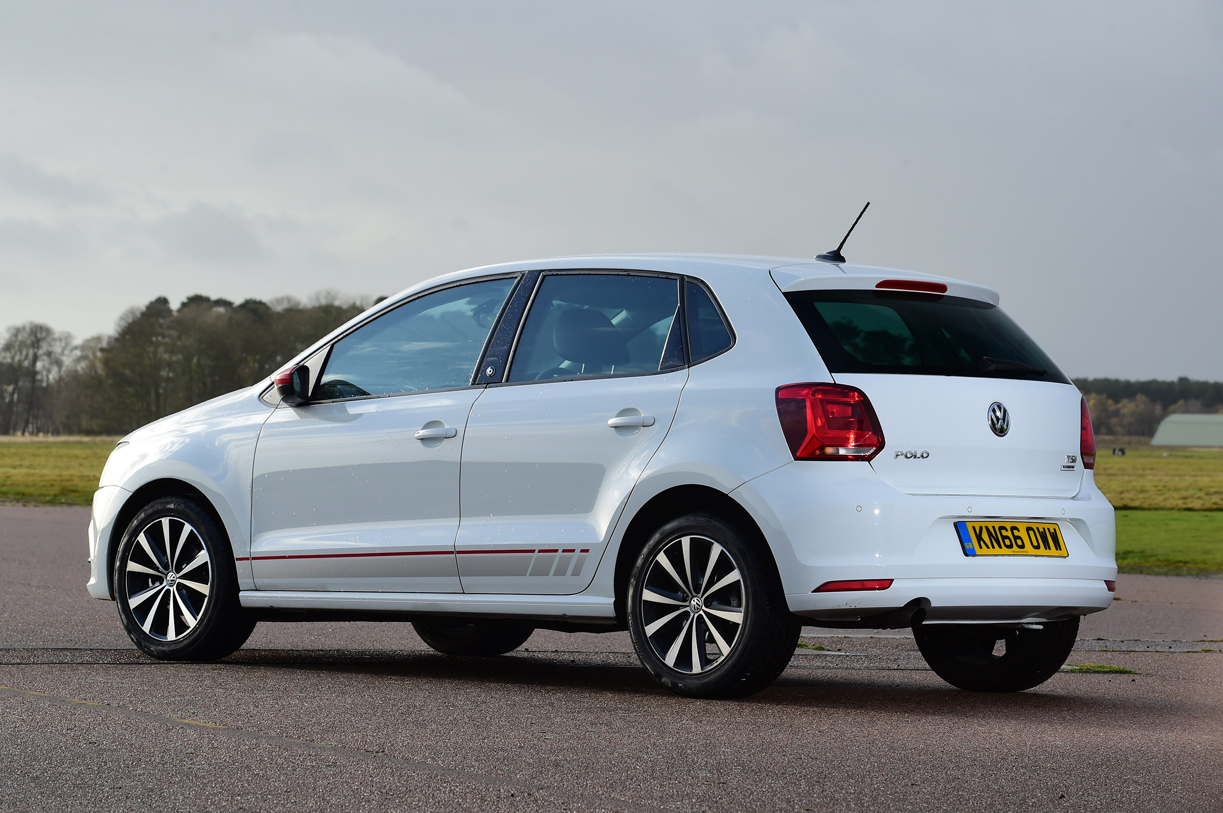 Volkswagen Polo - rear static