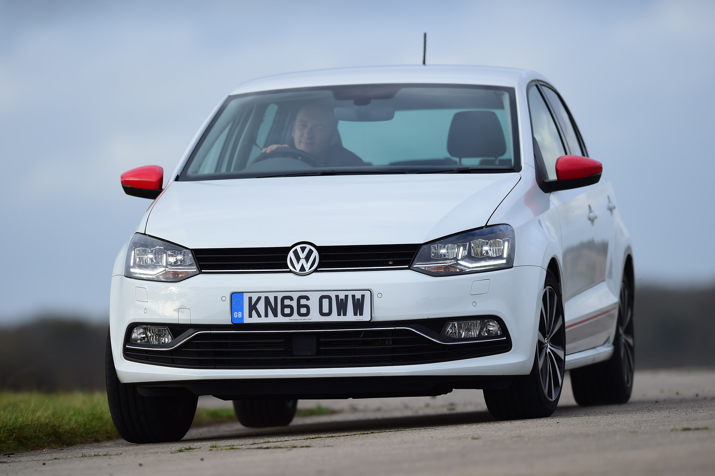 Volkswagen Polo - front cornering