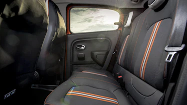 Renault Twingo GT - rear seats