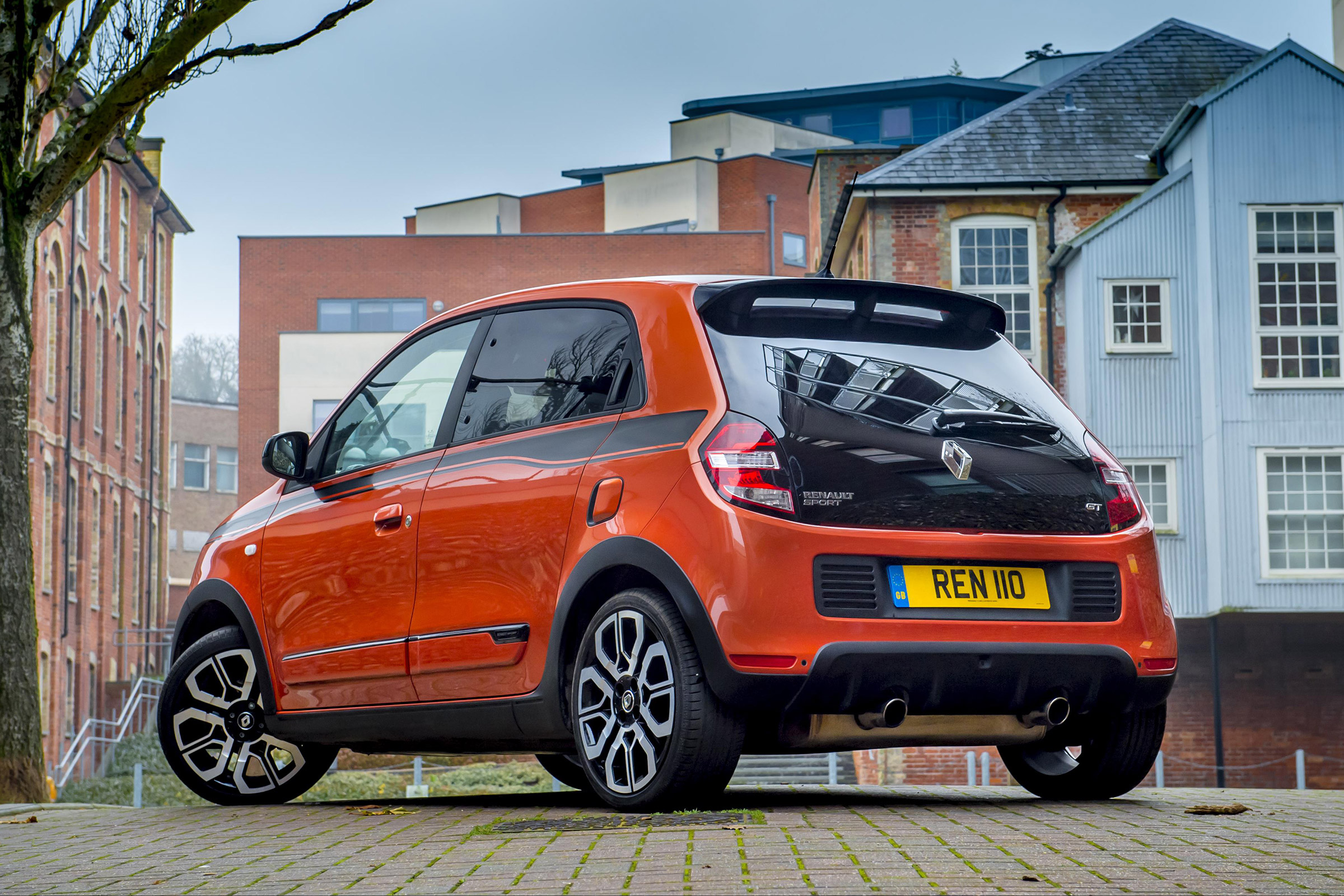 Renault Twingo GT - rear static