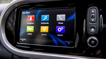 Renault Twingo GT - infotainment screen