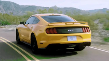 Ford Mustang Facelift leak rear quarter