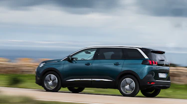 Peugeot 5008 2017
