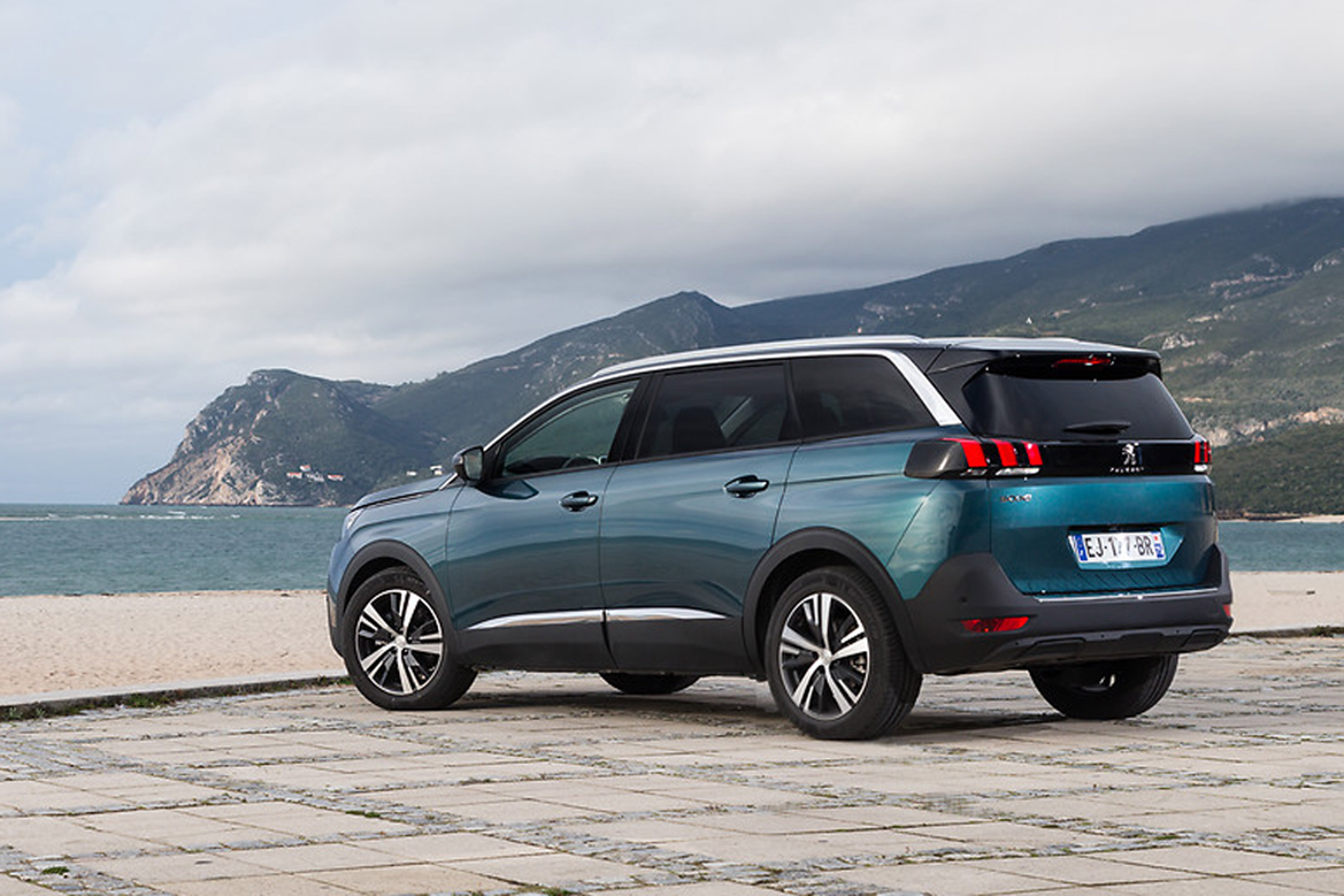 Peugeot 5008 2017