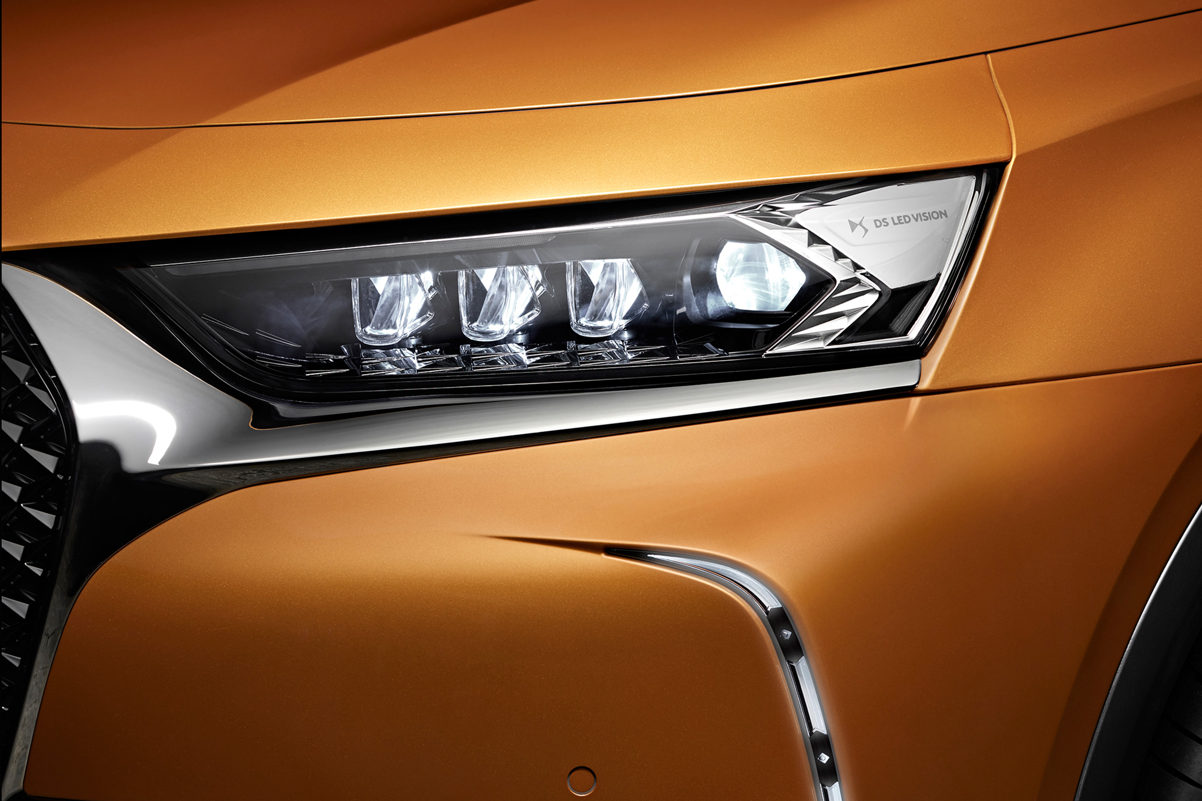 DS 7 Crossback - headlight
