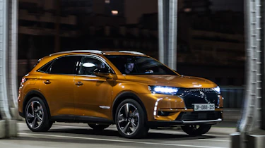 DS 7 Crossback - front quarter 3