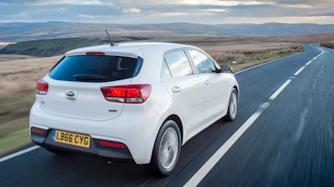Kia Rio 1.4 CRDI 3 - rear action