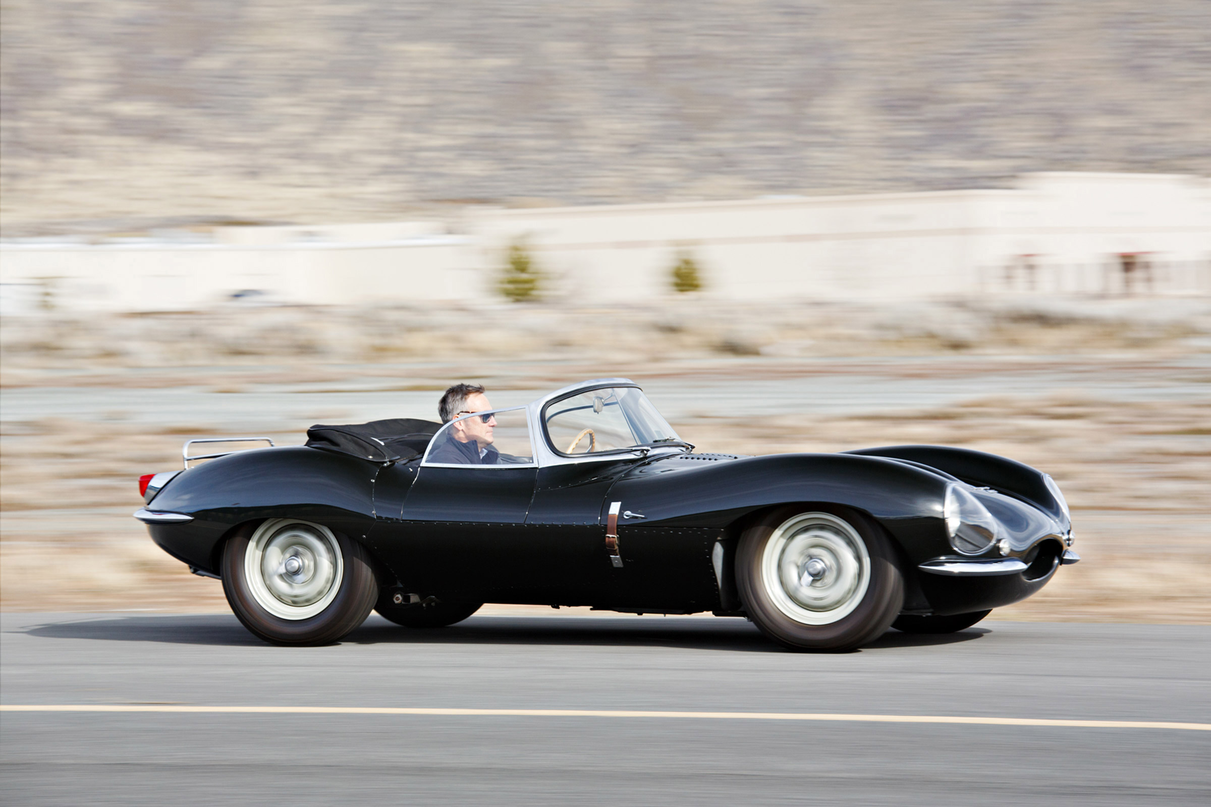 1957 Jaguar XKSS - side