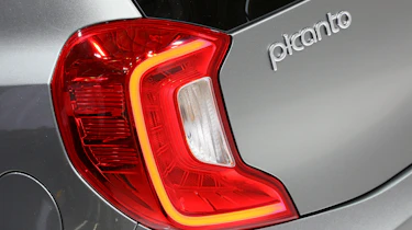 Kia Picanto GT Line 2017 - grey rear light