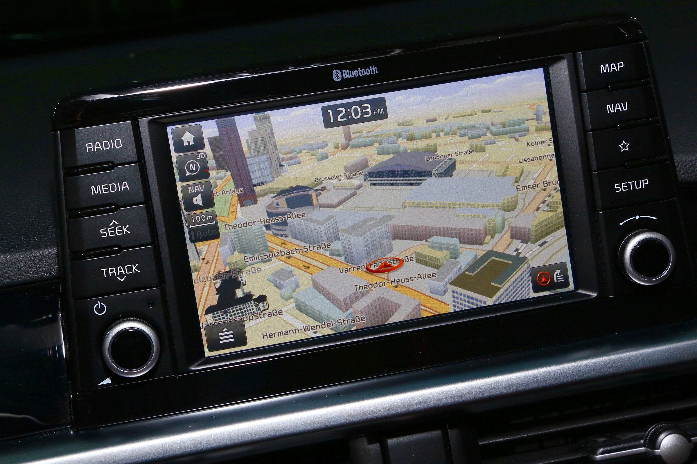 Kia Picanto GT Line 2017 - grey infotainment