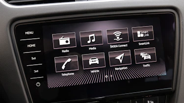 Skoda Octavia 2017 - infotainment