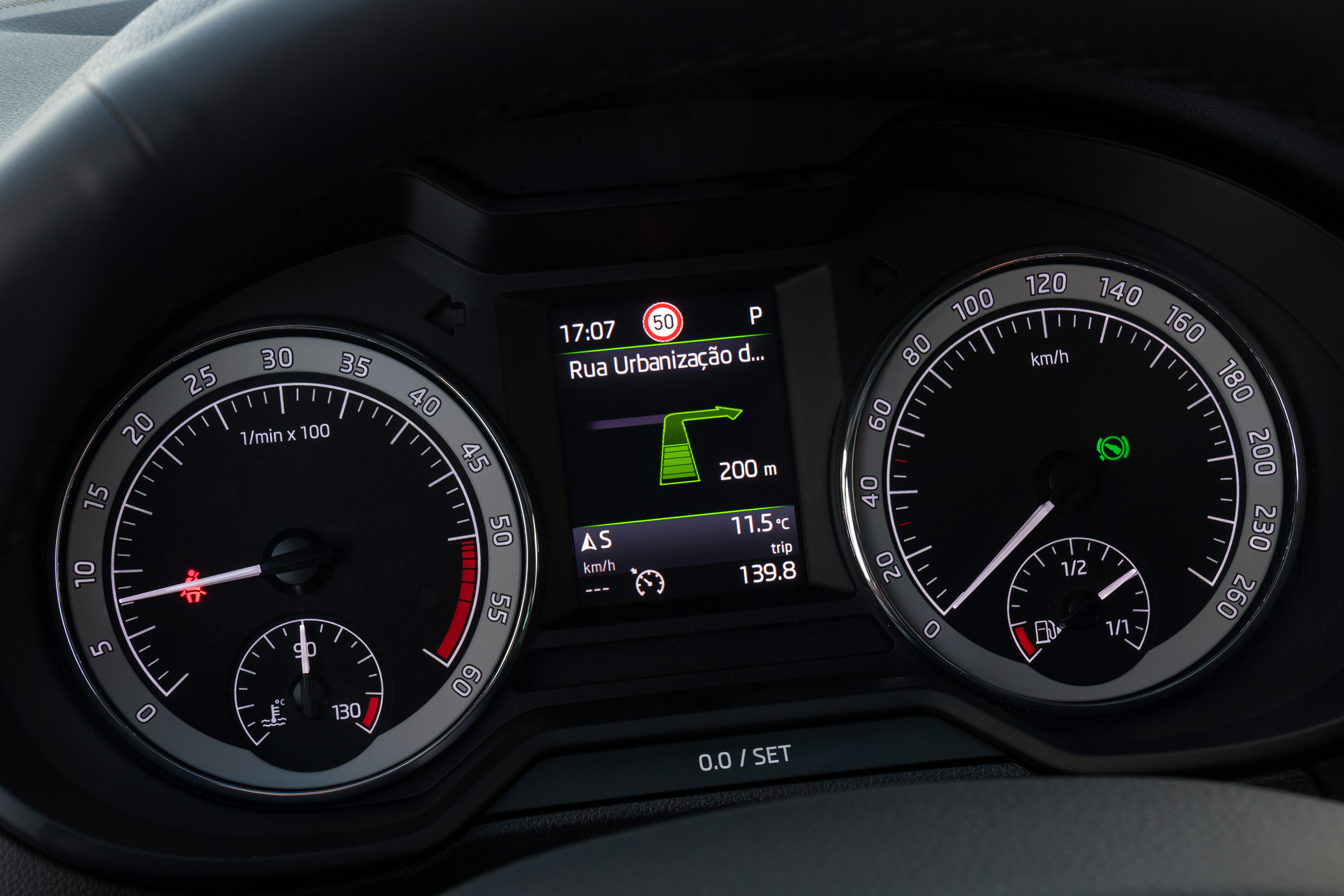 Skoda Octavia 2017 - instruments