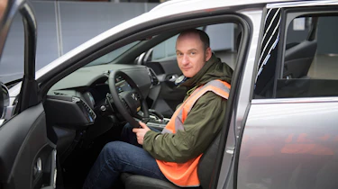 DS 7 Crossback - James Disdale in car