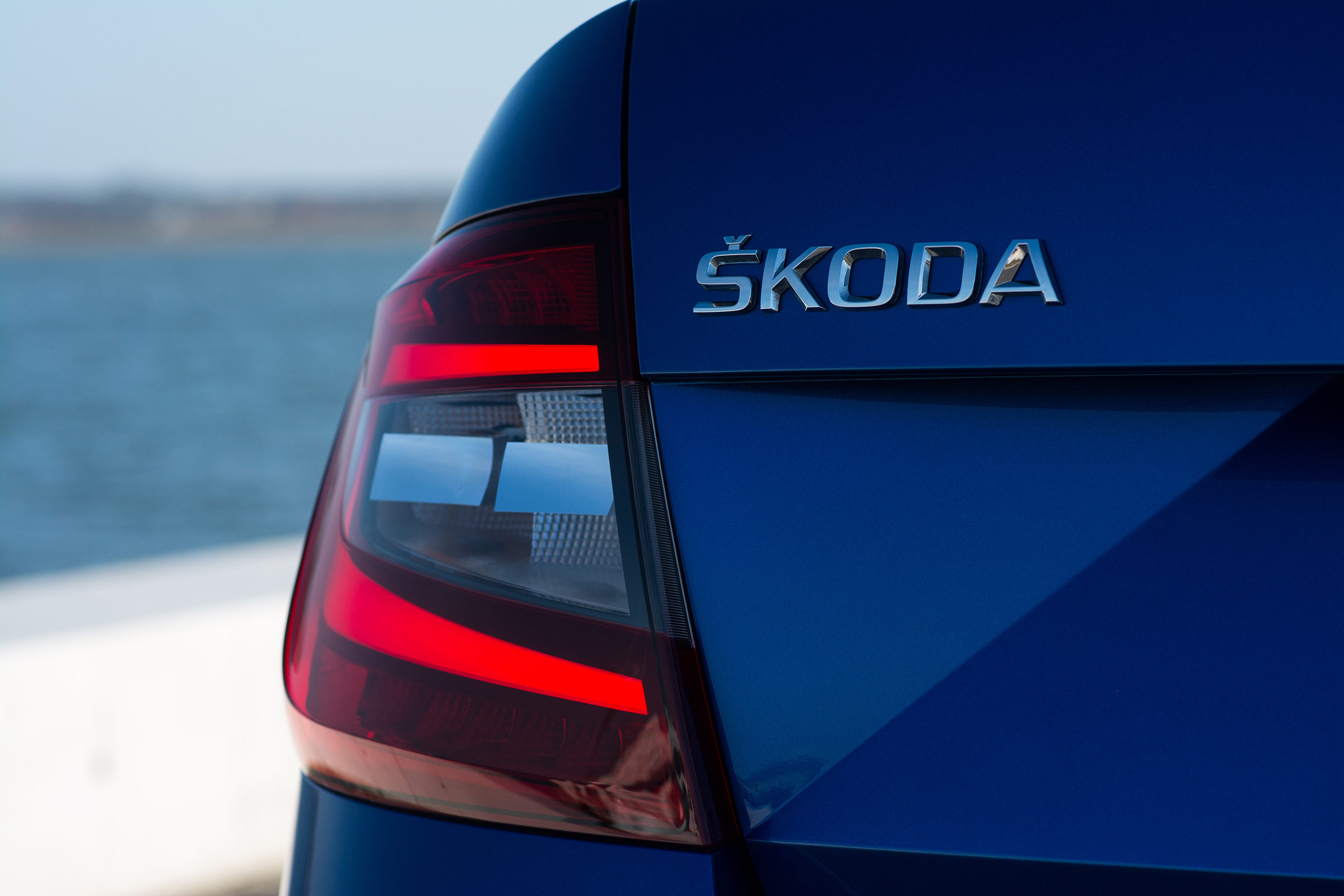 Skoda Octavia 2017 - rear light