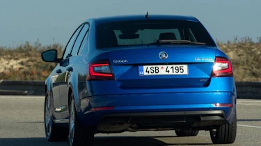 Skoda Octavia 2017 - rear cornering