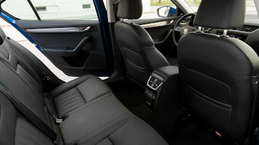 Skoda Octavia 2017 - rear seats