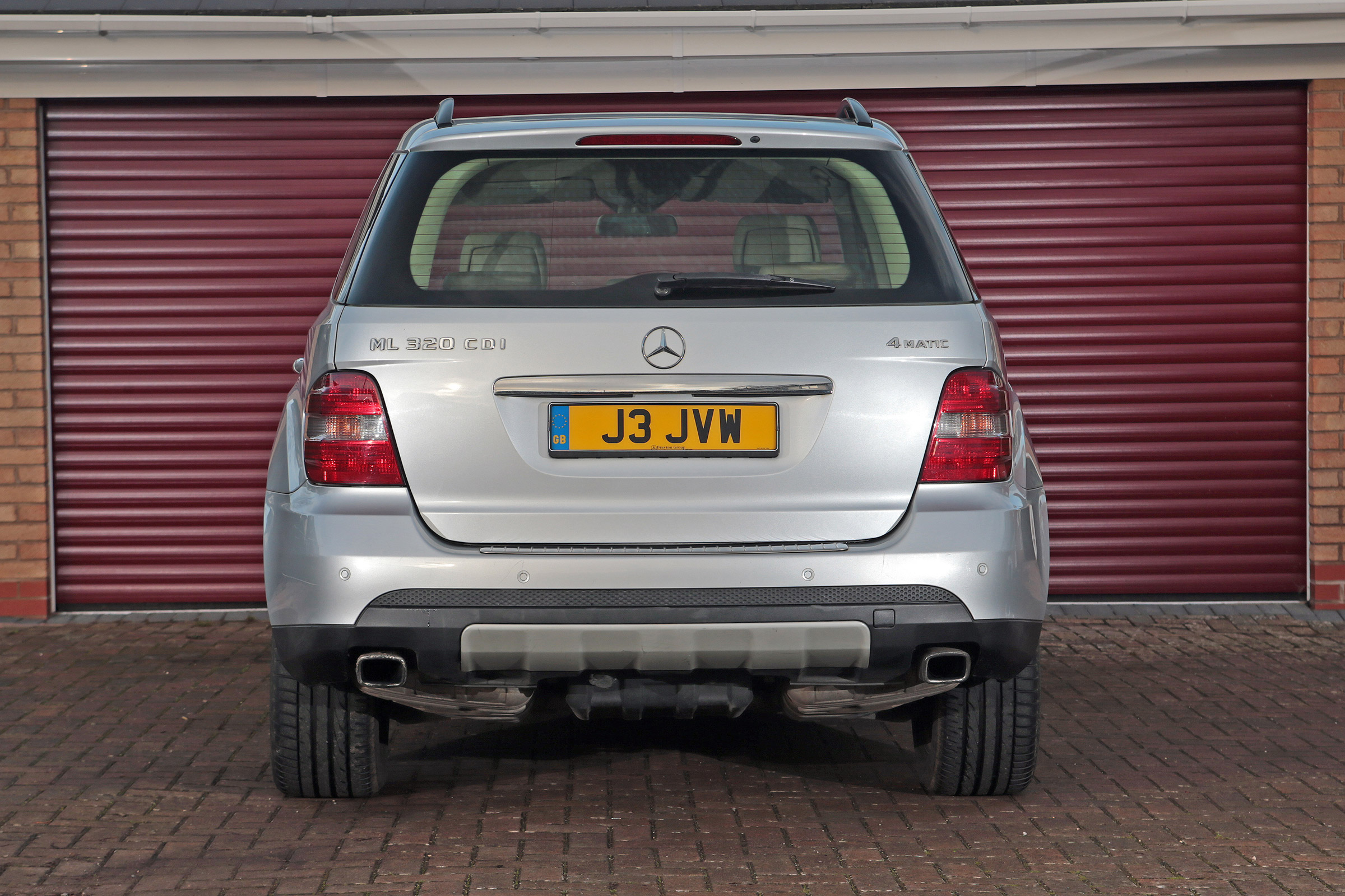Used Mercedes M-Class - full rear