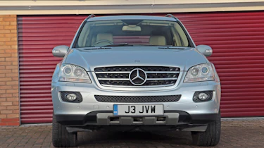 Used Mercedes M-Class - full front