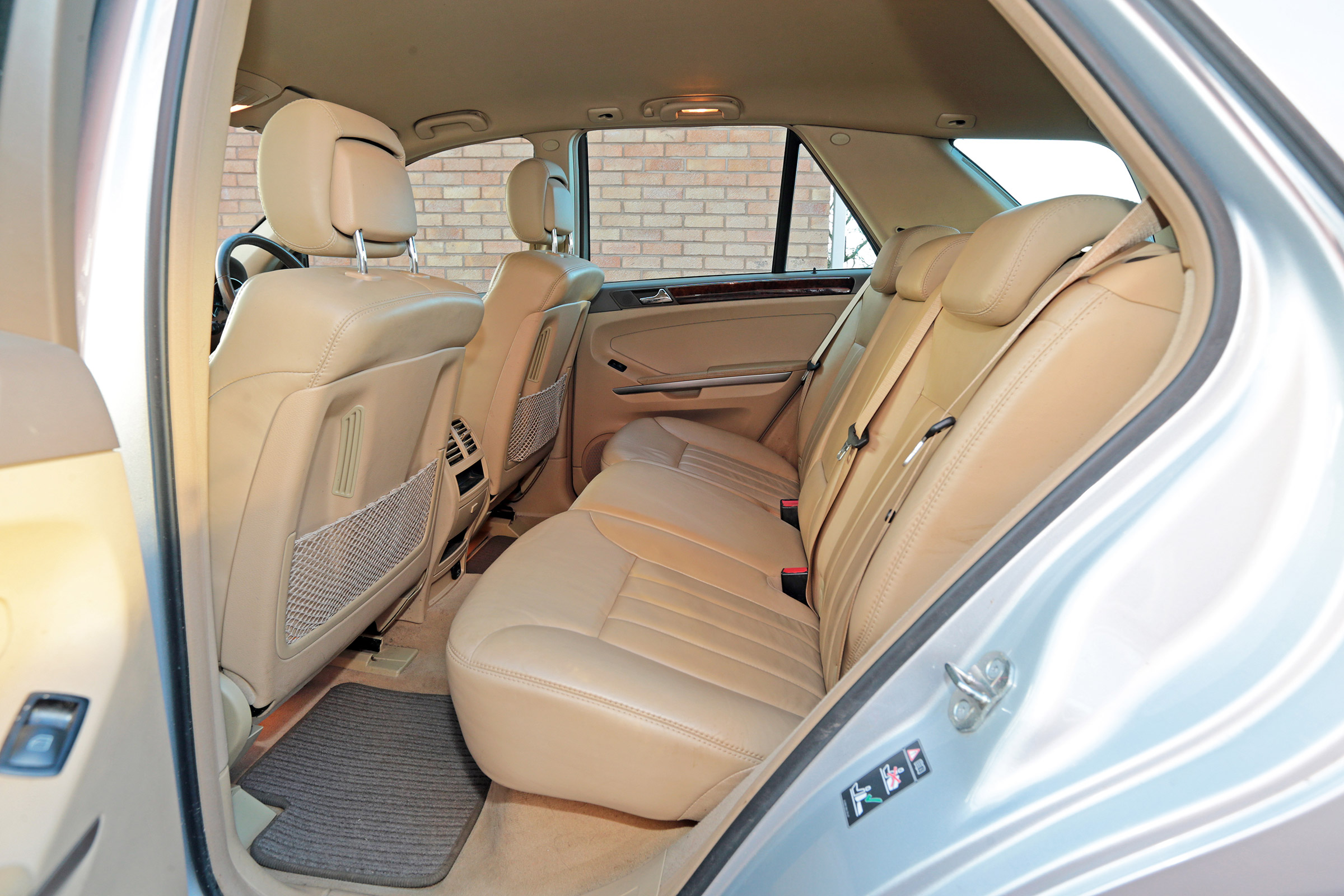 Used Mercedes M-Class - back seats