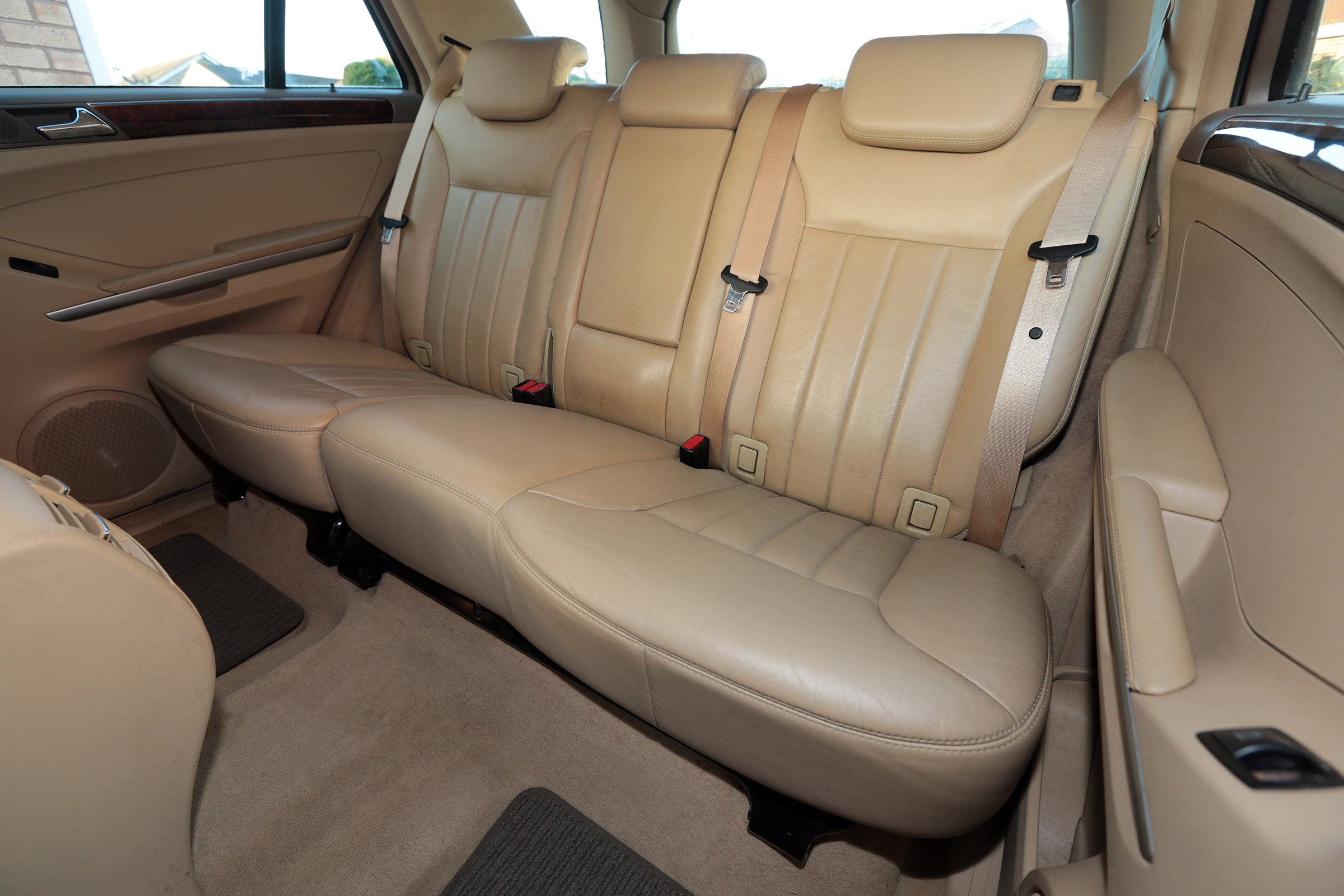 Used Mercedes M-Class - rear seats