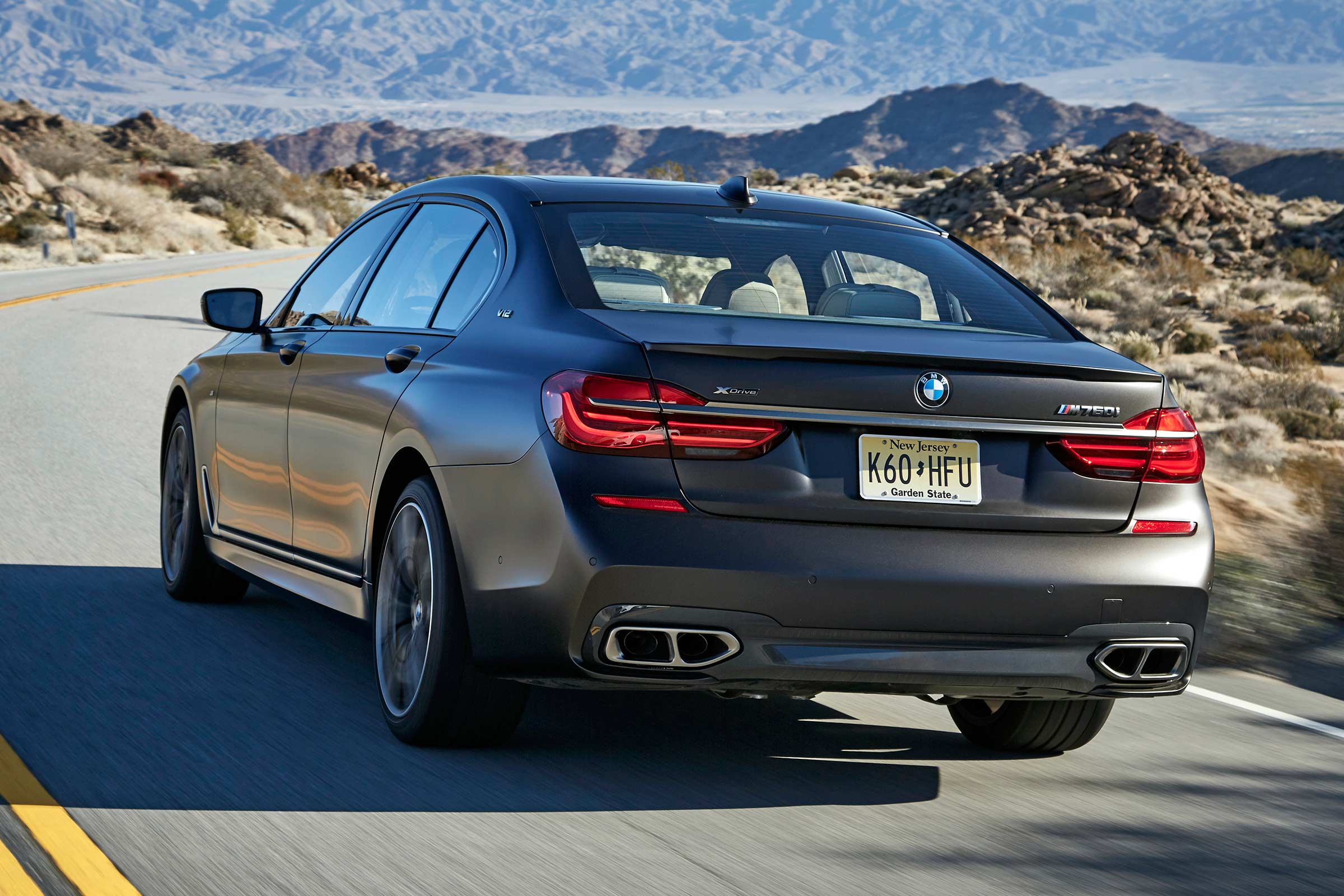 BMW 7 Series 760Li - rear tracking