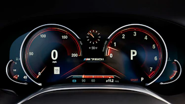 BMW 7 Series 760Li - instruments
