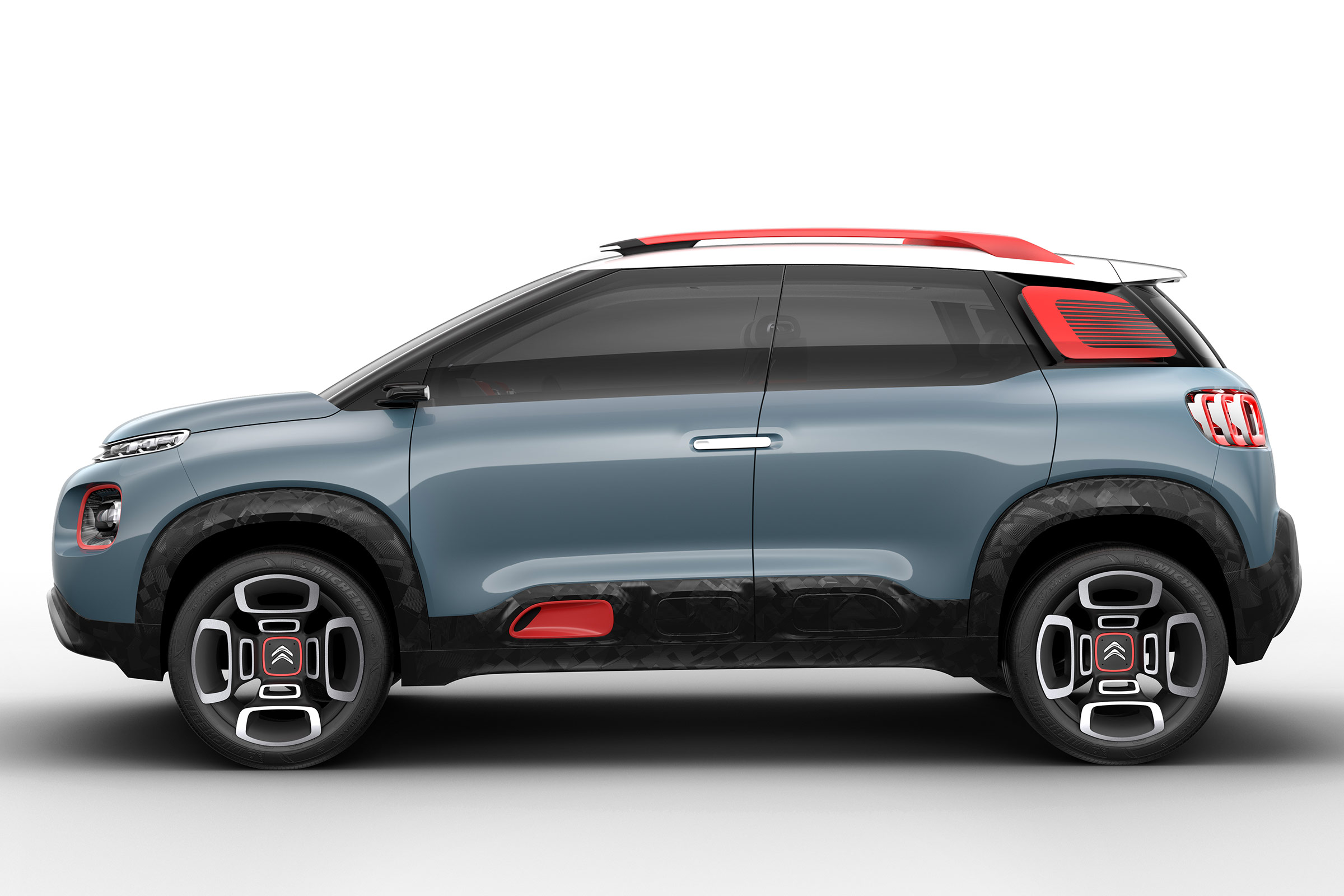 Citroen C-Aircross Concept 2017 - side