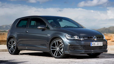 Volkswagen Golf GTD 2017 facelift - front quarter