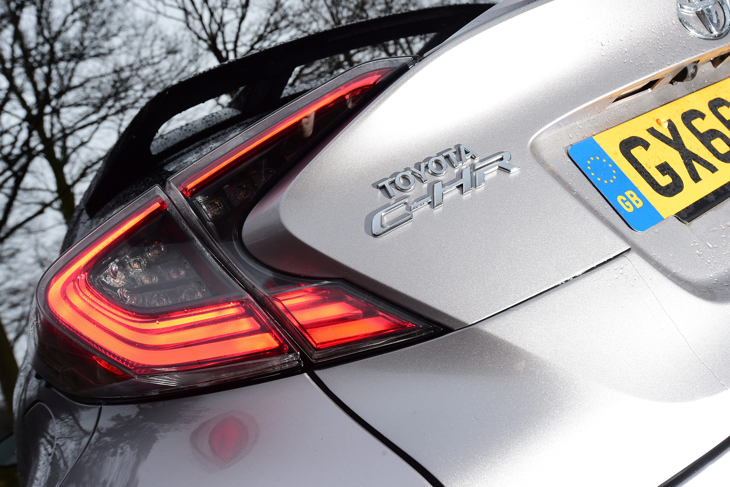 Toyota C-HT 1.2 Icon 2017 - rear light