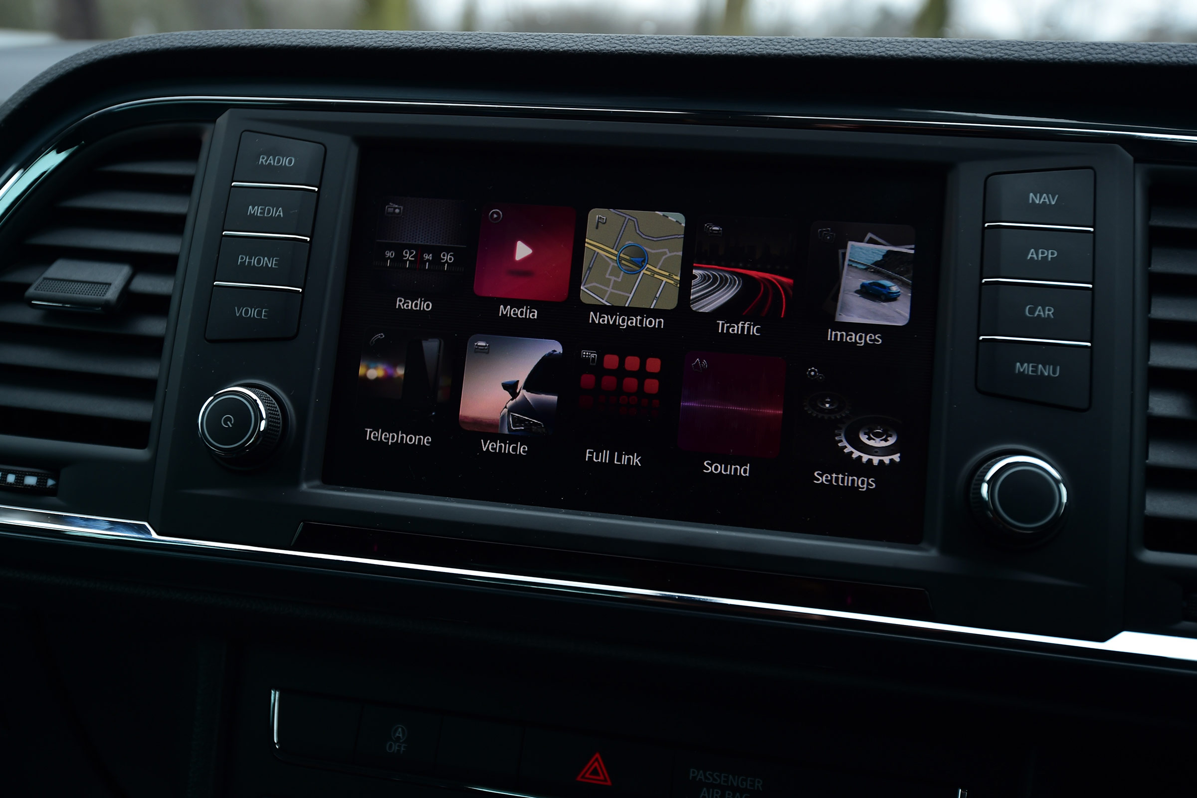 SEAT Ateca 1.2 TSI 2017 - infotainment